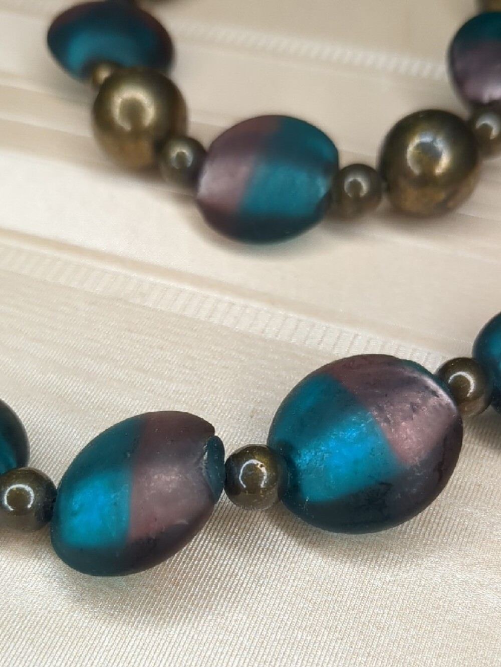 Coldwater Creek 90s Boho Glass Bead Necklace and Bracelet Set Teal Plum - Picture 4 of 13